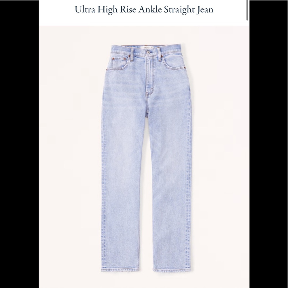 Abercrombie & Fitch Ultra High Rise Ankle Straight Jean